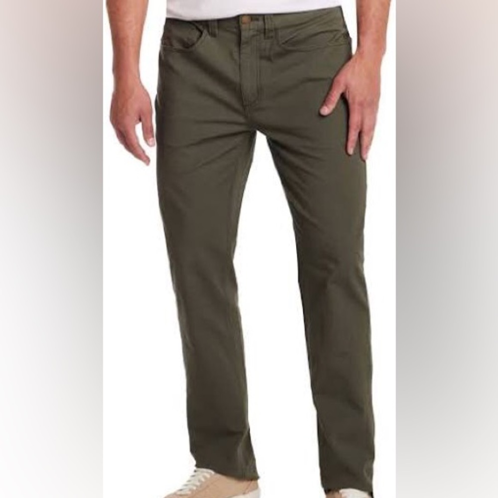 Like New Weatherproof Vintage Olive Jeans